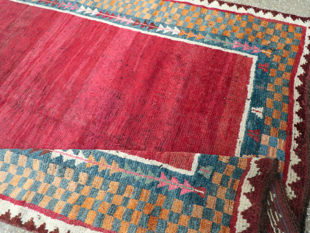 Antique Persian Gabbeh Rug, No.12238 - Galerie Shabab