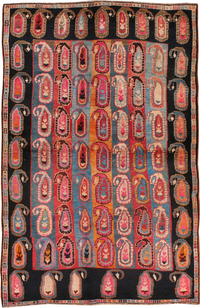 A Shiraz Rug, No.12241 - Galerie Shabab
