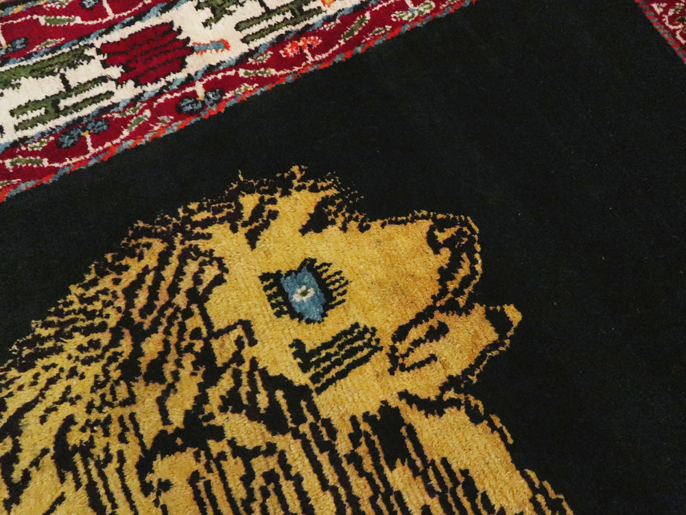 Vintage Persian Gabbeh Pictorial Rug, No.12256 - Galerie Shabab