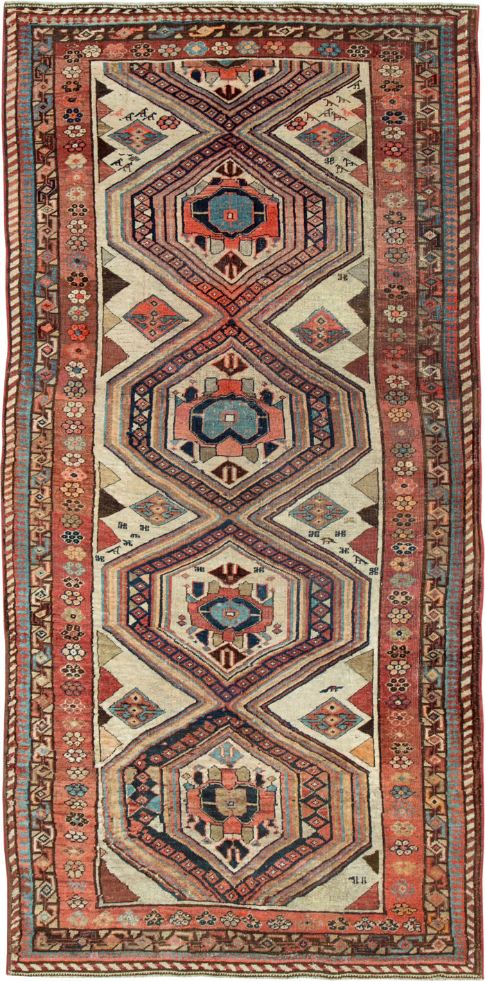 Antique Persian Bidjar Gallery Rug, No.12263 - Galerie Shabab