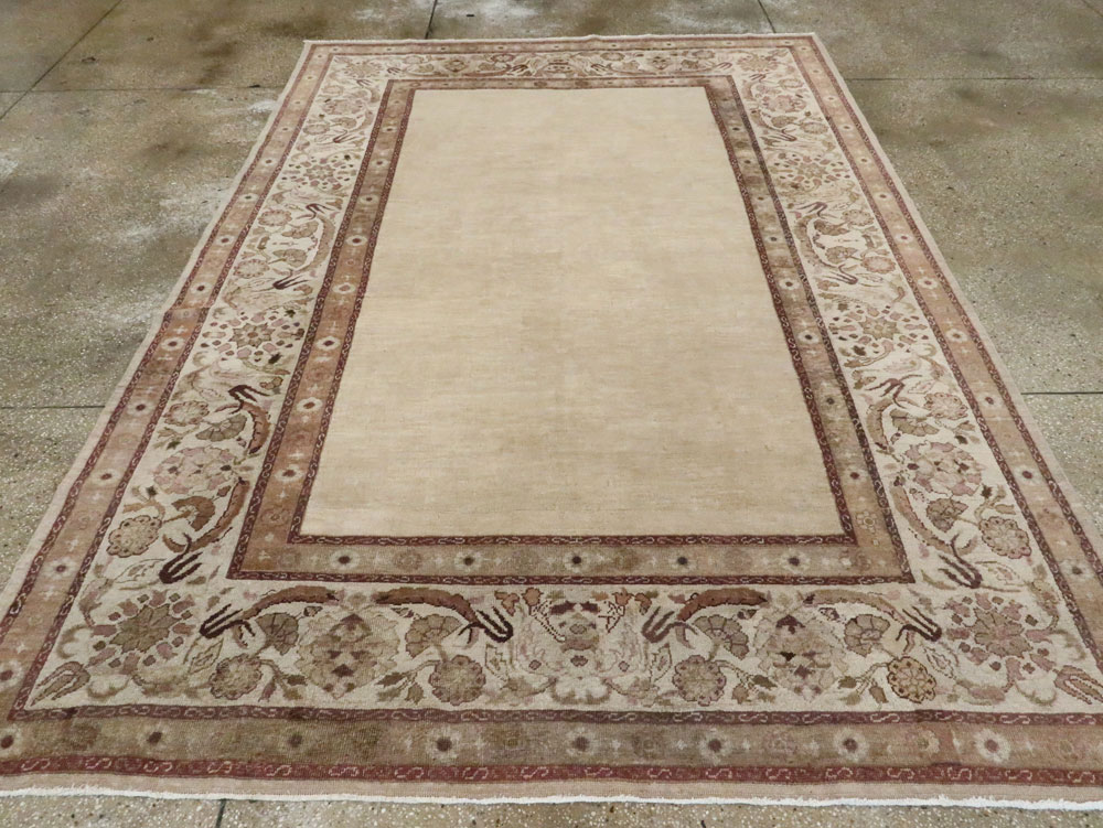 Antique Indian Agra Rug, No.12265 - Galerie Shabab