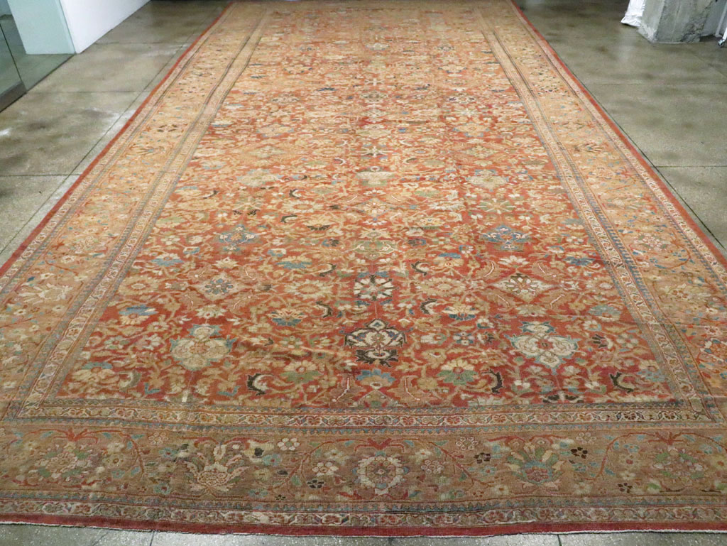 Antique Persian Sultanabad Rug, No.12281 - Galerie Shabab