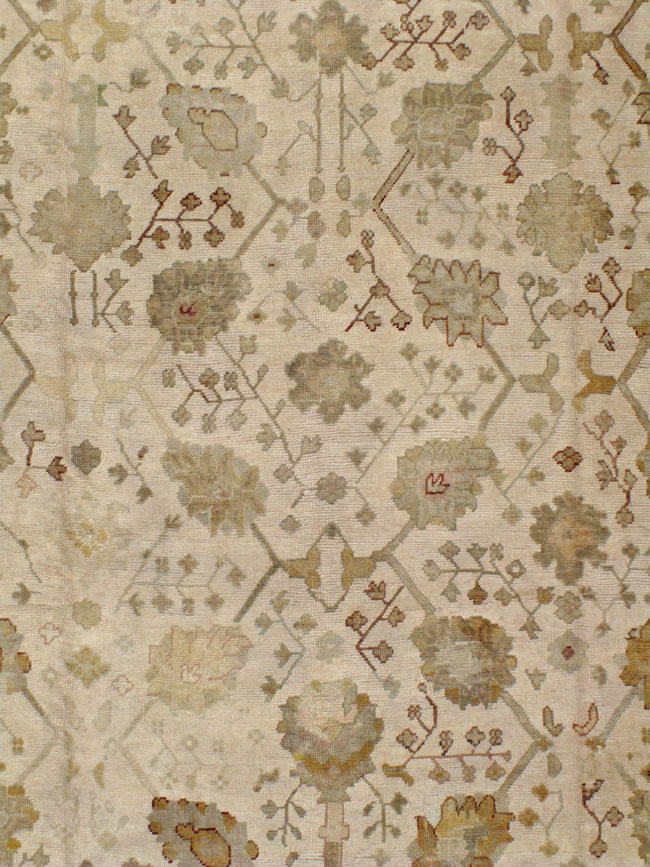 Antique Turkish Oushak Rug, No.12287 - Galerie Shabab