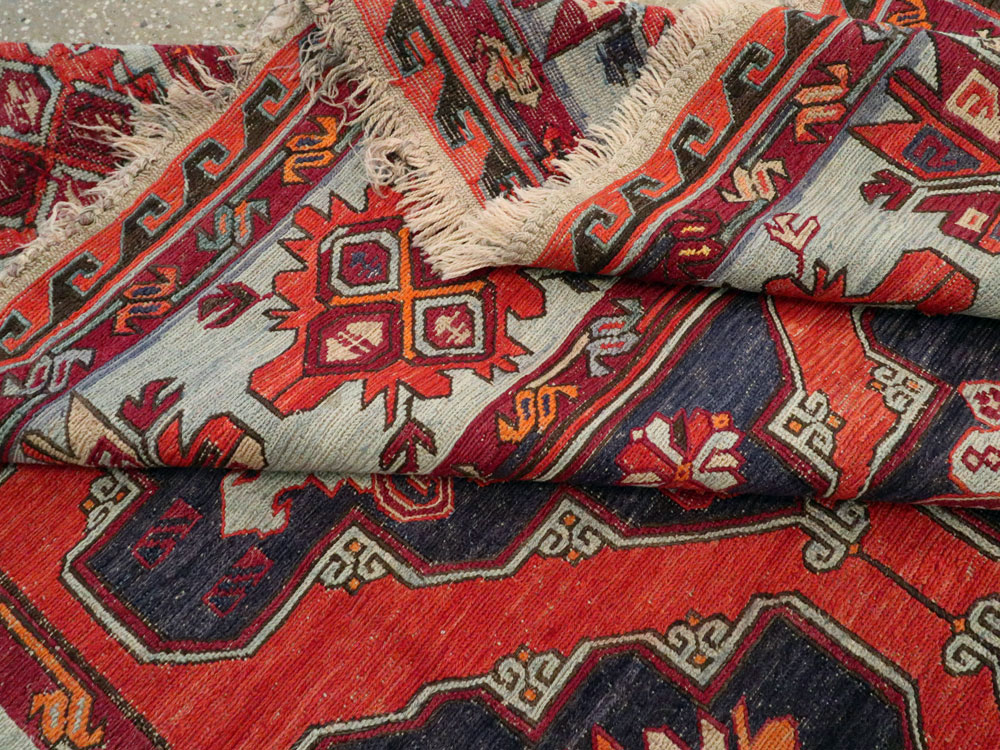 Vintage Central Asian Soumak Rug, No.12373 - Galerie Shabab