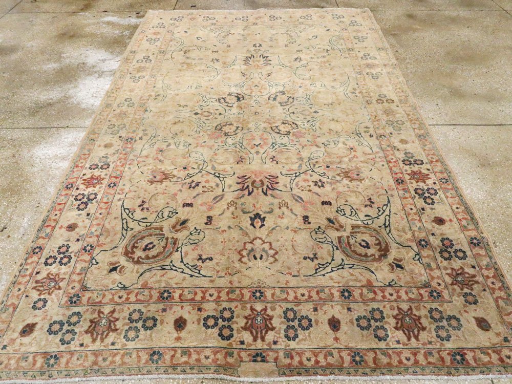 Antique Persian Tabriz Rug, No.12425 - Galerie Shabab