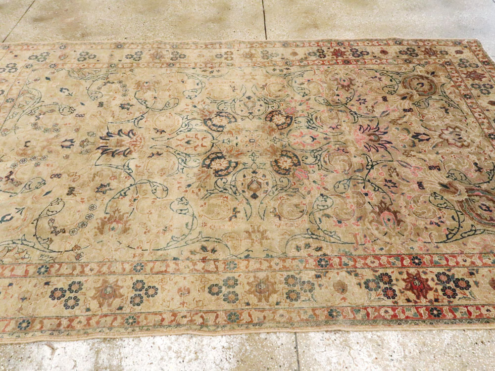 Antique Persian Tabriz Rug, No.12425 - Galerie Shabab