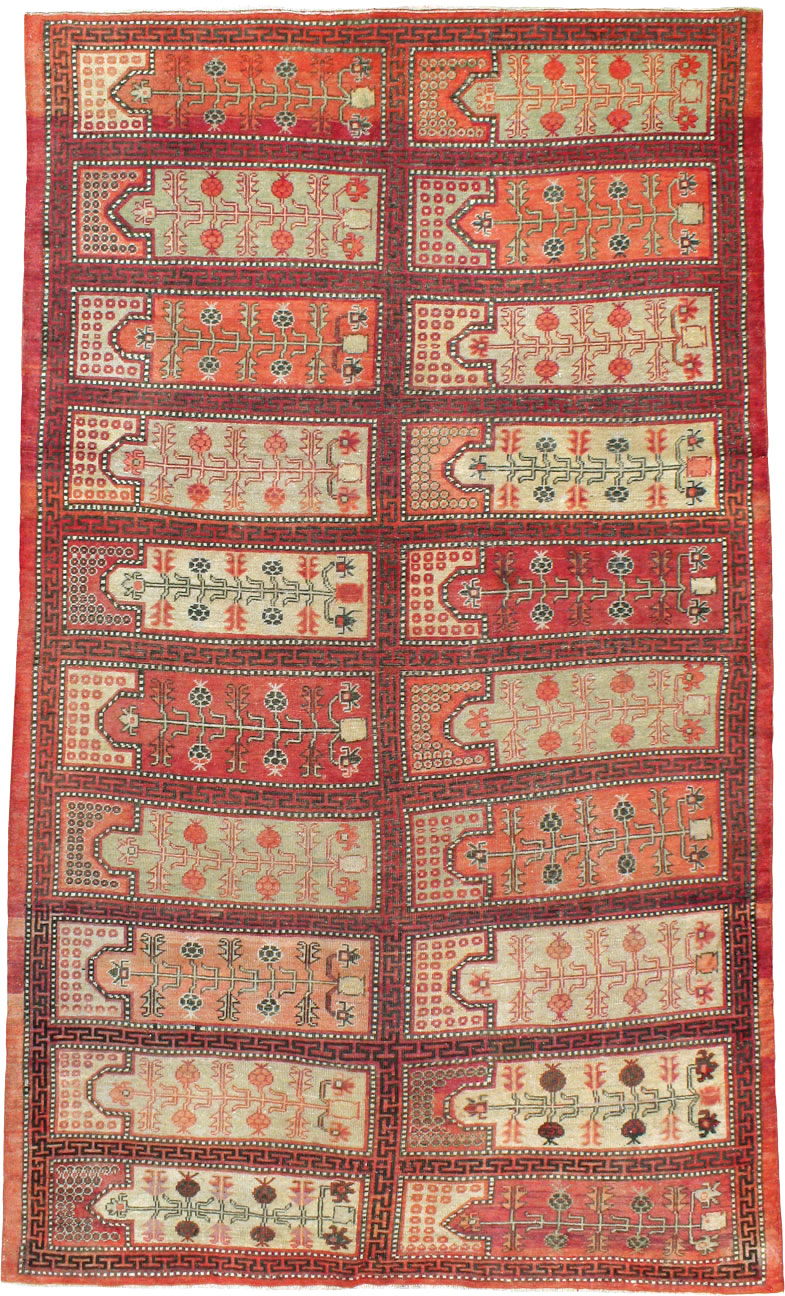 Antique Turkestan Khotan Rug, No.12443 - Galerie Shabab