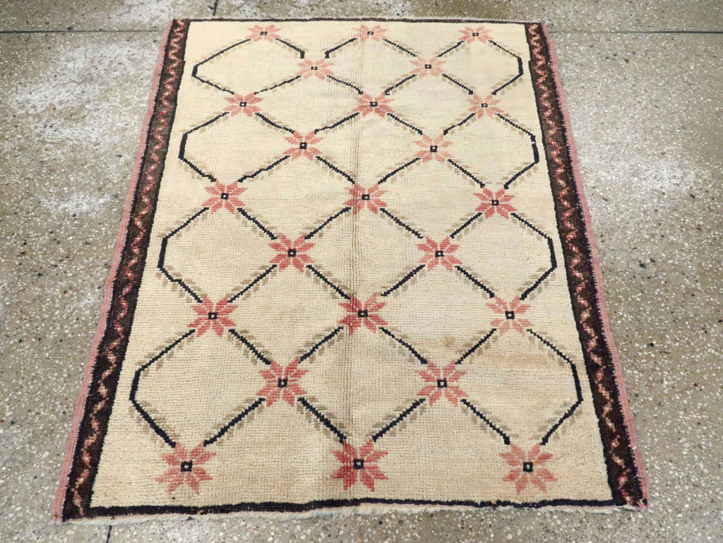 Vintage Turkish Anatolian Rug, No.12504 - Galerie Shabab