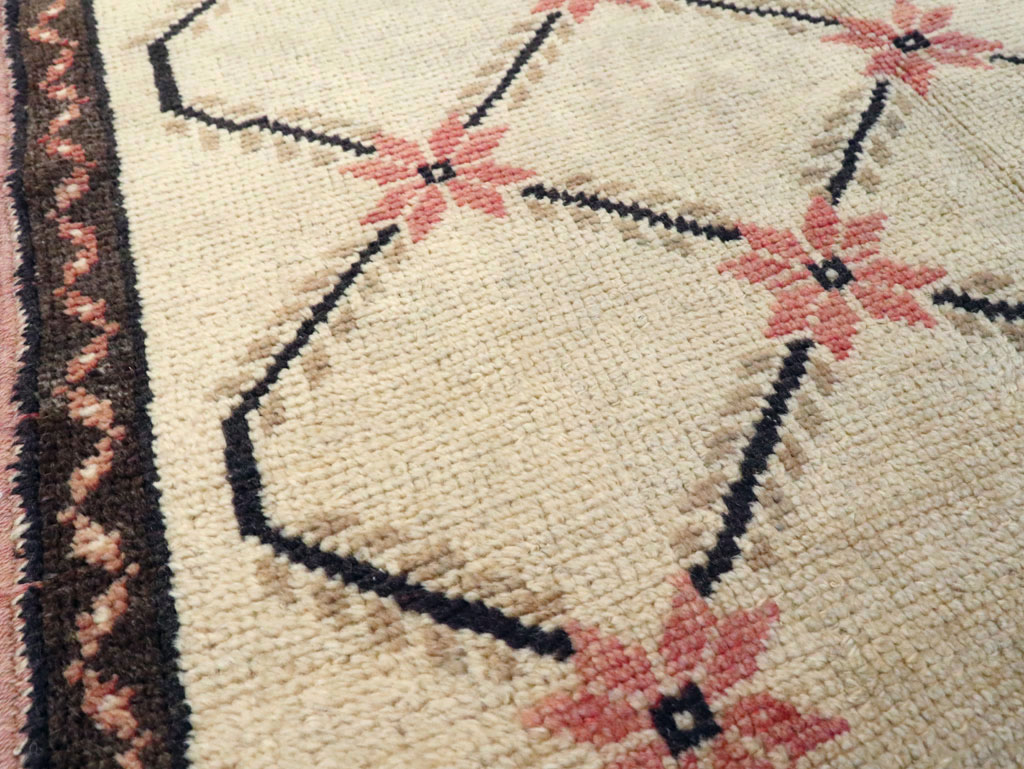 Vintage Turkish Anatolian Rug, No.12504 - Galerie Shabab