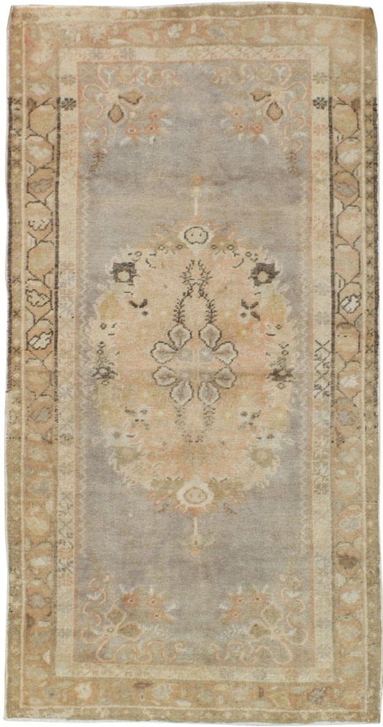 Vintage Turkish Oushak Rug, No.12518 - Galerie Shabab