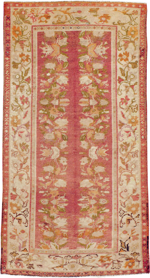 Antique Turkish Oushak Throw Rug, No.12520 - Galerie Shabab