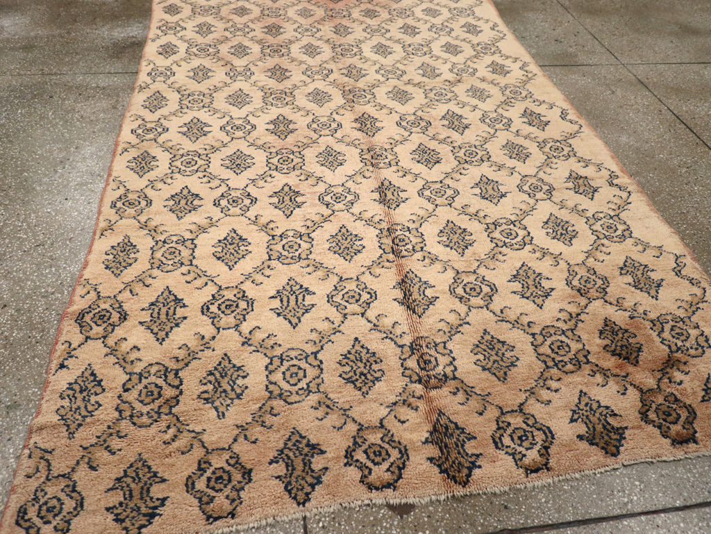 Vintage Turkish Anatolian Rug, No.12524 - Galerie Shabab
