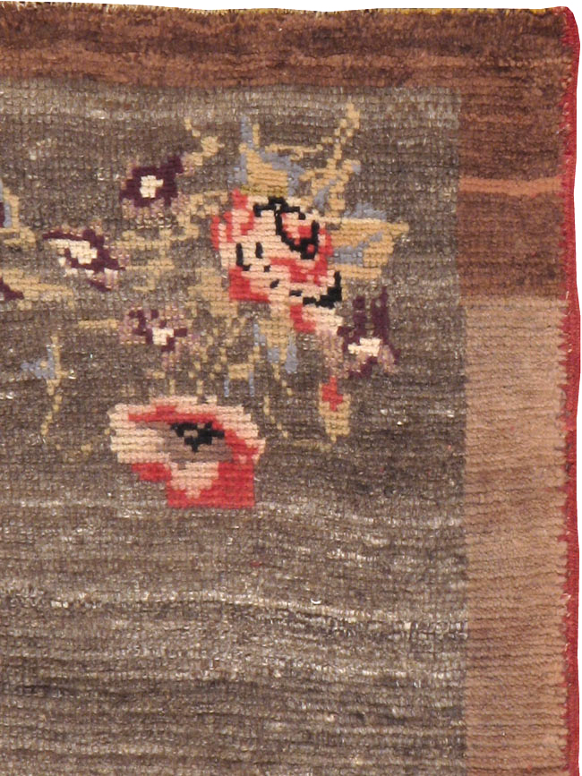 Vintage Turkish Anatolian Throw Rug, No.12553 - Galerie Shabab