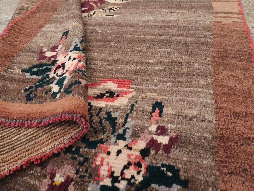 Vintage Turkish Anatolian Throw Rug, No.12553 - Galerie Shabab