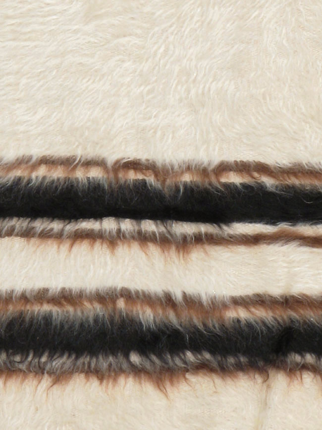 Vintage Turkish Mohair Rug, No.12573 - Galerie Shabab