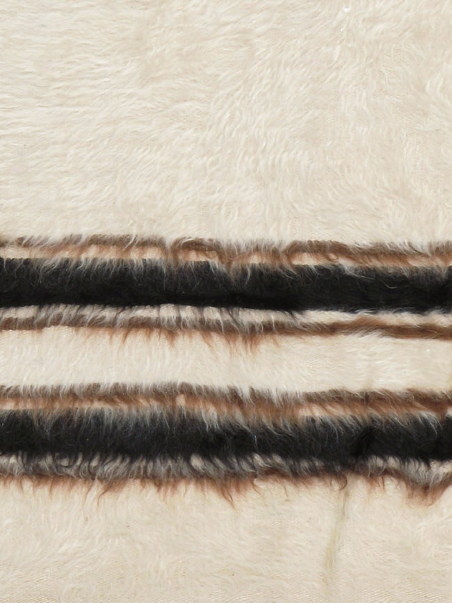 Vintage Turkish Mohair Rug, No.12573 - Galerie Shabab