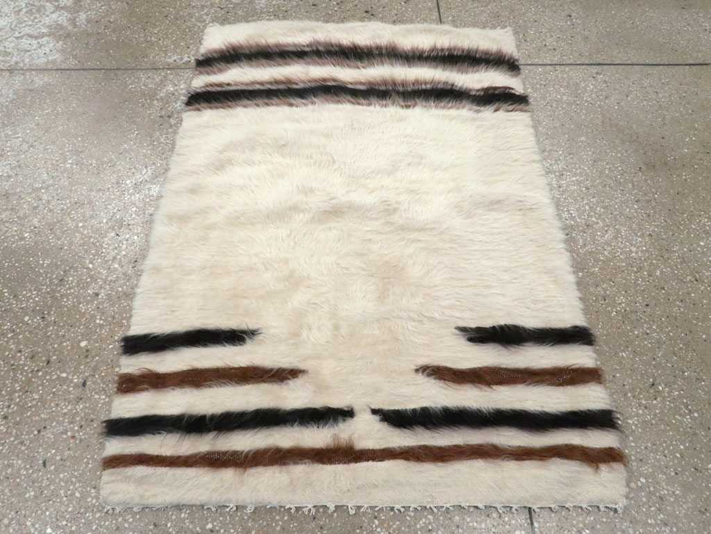 Vintage Turkish Mohair Rug, No.12573 - Galerie Shabab