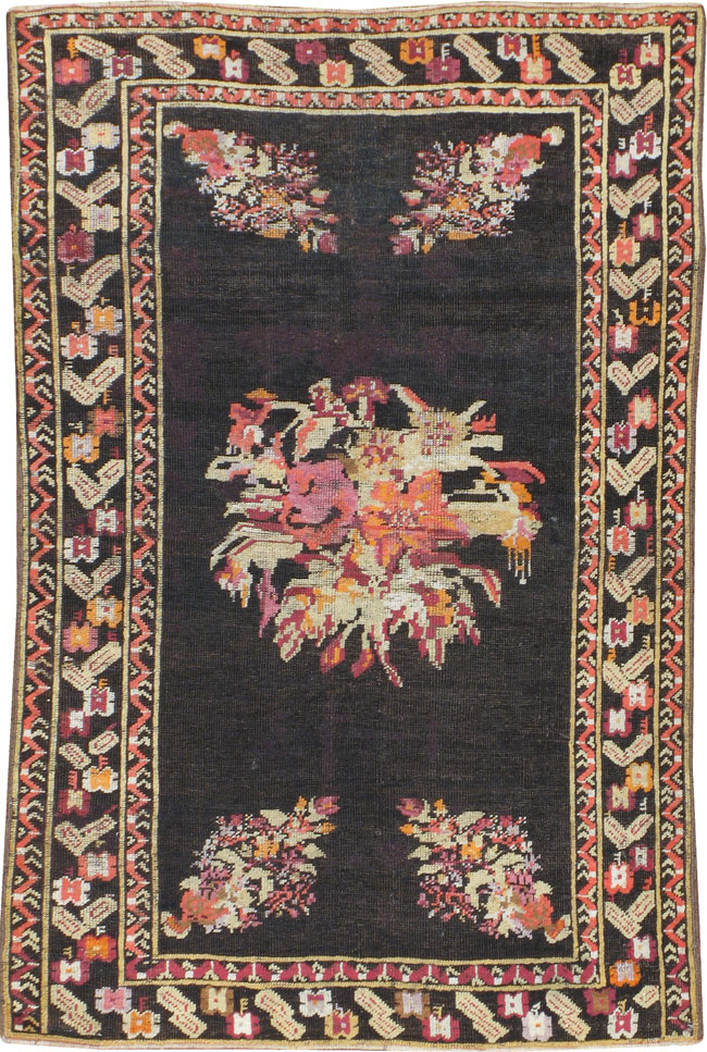 Antique Caucasian Karabagh Rug, No.12616 - Galerie Shabab