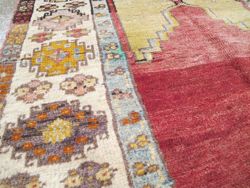 Antique Turkish Anatolian Rug, No.12620 - Galerie Shabab