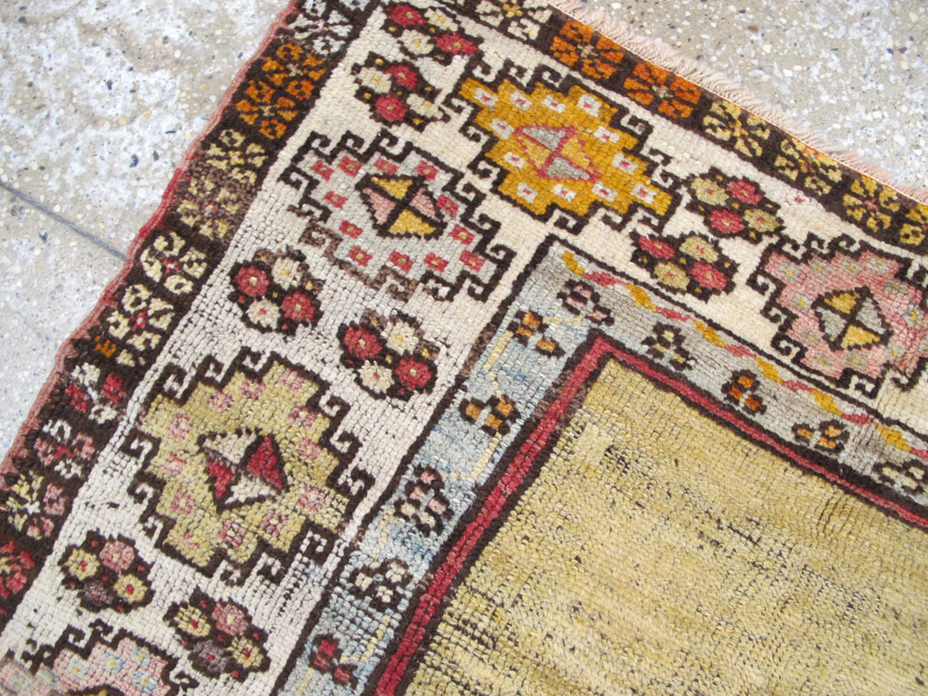 Antique Turkish Anatolian Rug, No.12620 - Galerie Shabab