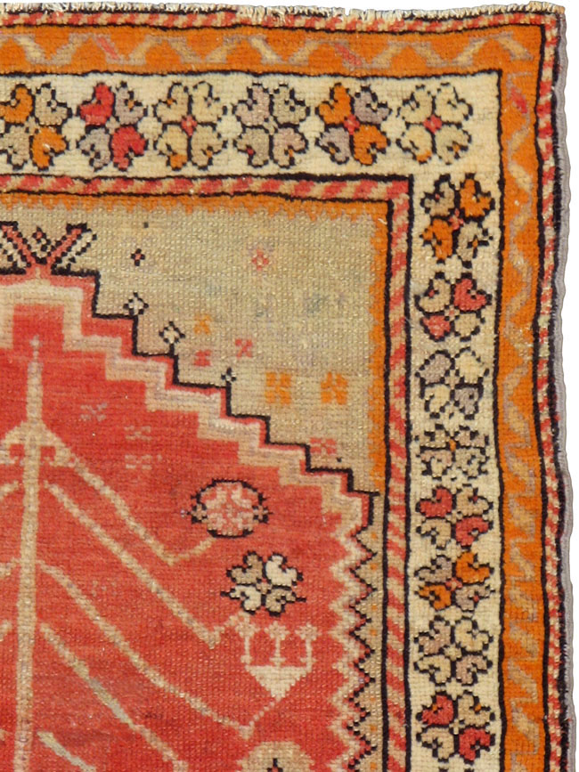 Vintage Turkish Anatolian Rug, No.12632 - Galerie Shabab