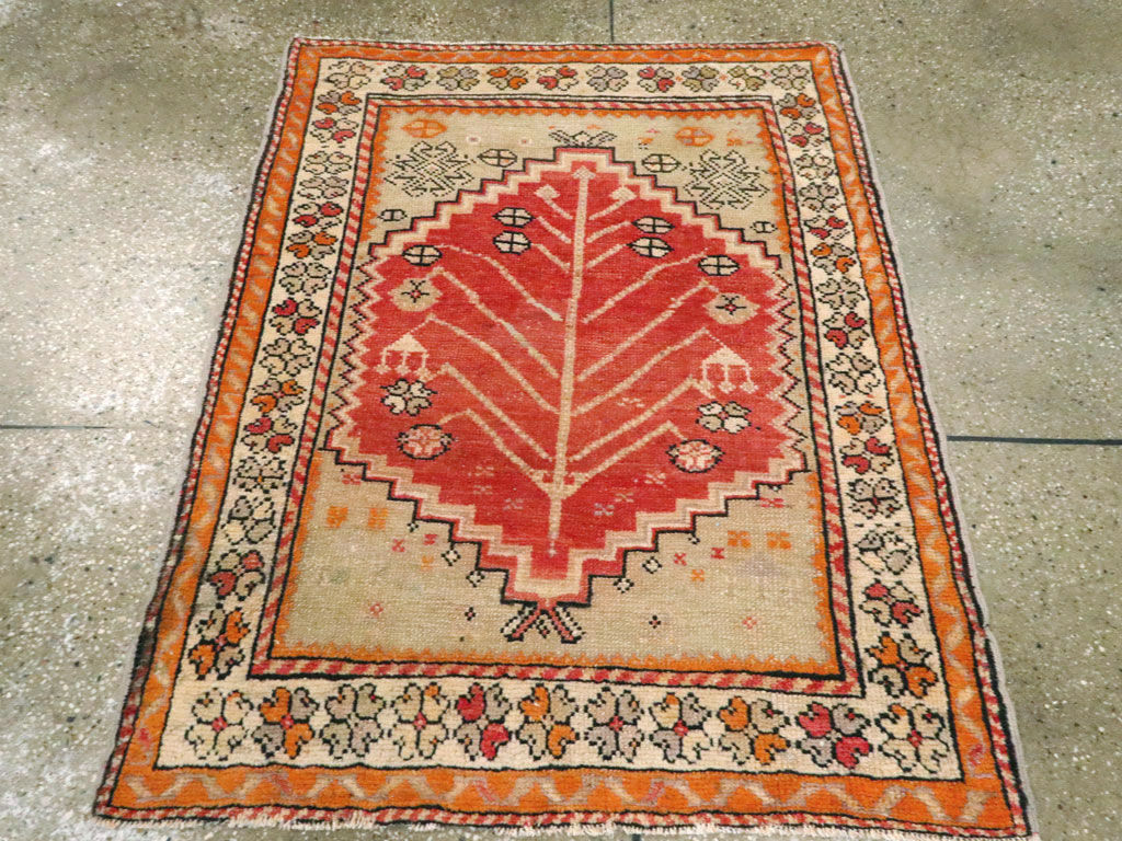 Vintage Turkish Anatolian Rug, No.12632 - Galerie Shabab