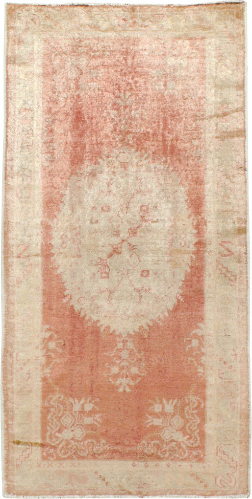 Antique Turkish Oushak Rug, No.12662 - Galerie Shabab
