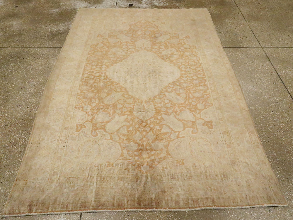 Vintage Turkish Sivas Rug, No.12663 - Galerie Shabab