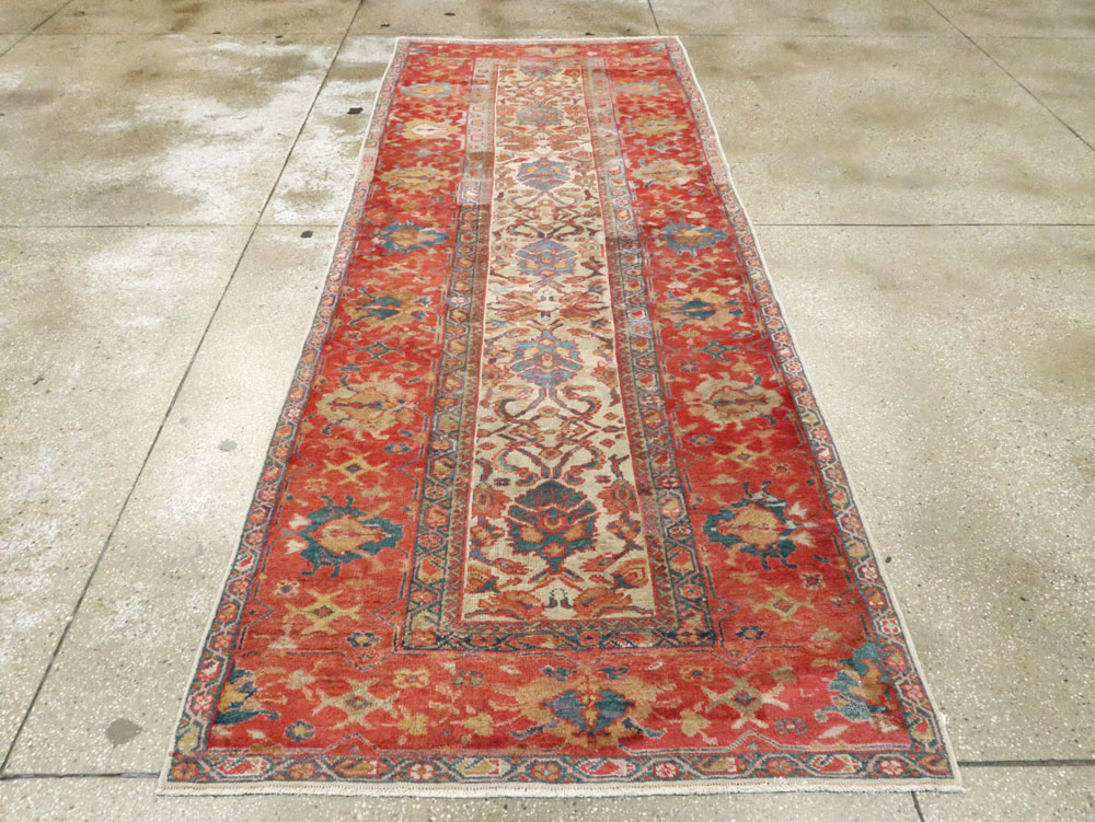 Antique Persian Sultanabad Runner, No.12695 - Galerie Shabab