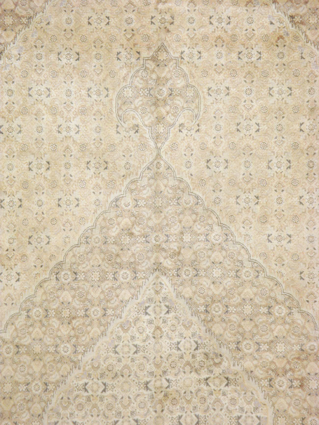 Antique Persian Tabriz Rug, No.12727 - Galerie Shabab