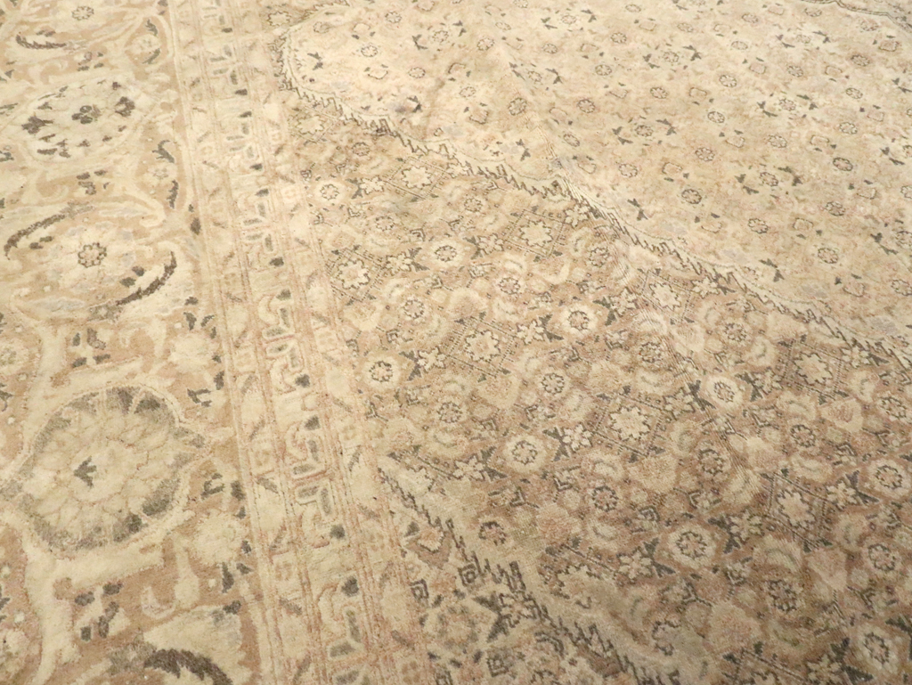 Antique Persian Tabriz Rug, No.12727 - Galerie Shabab