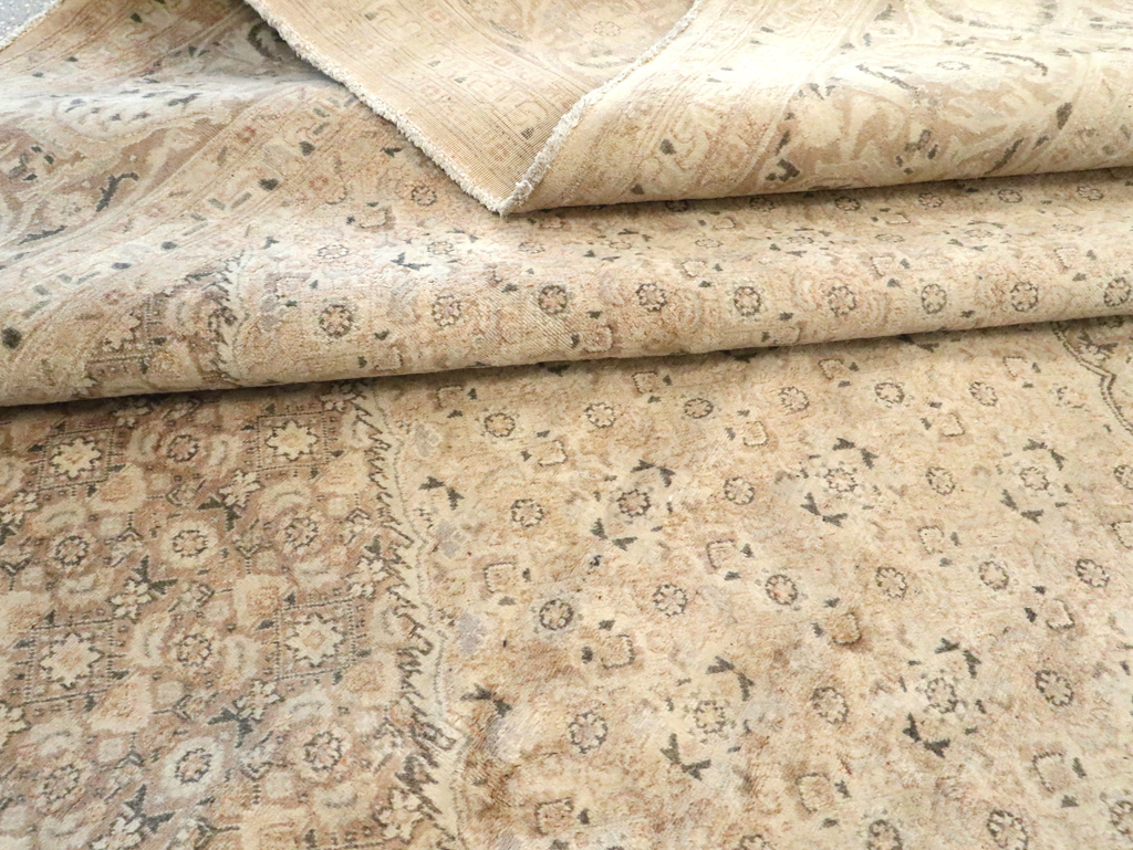 Antique Persian Tabriz Rug, No.12727 - Galerie Shabab