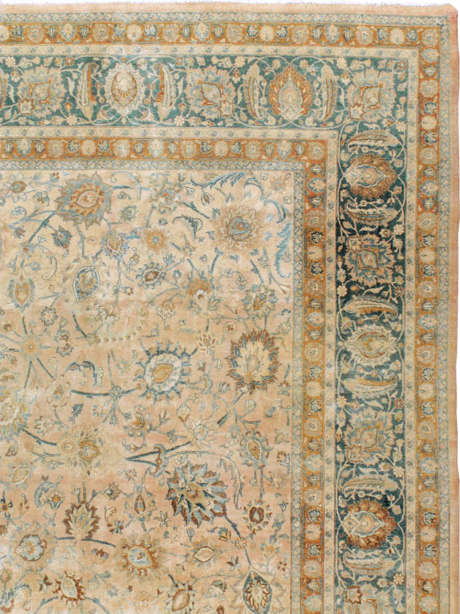 Antique Persian Mashad Rug, No.12731 - Galerie Shabab