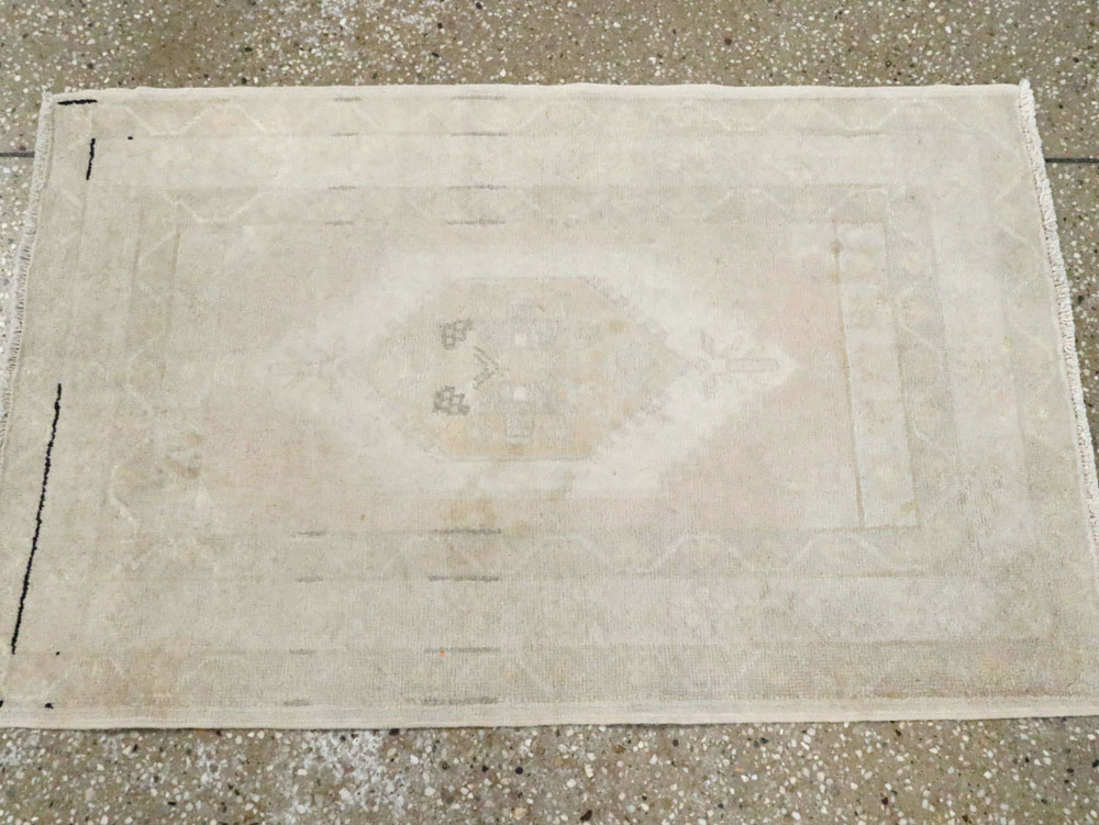 Vintage Turkish Sivas Rug, No.12736 - Galerie Shabab