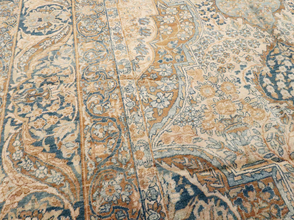 Antique Persian Lavar Kerman Rug, No.12744 - Galerie Shabab