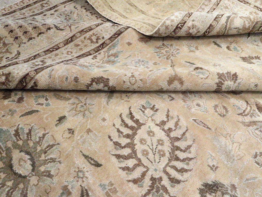 Antique Persian Tabriz Rug, No.12777 - Galerie Shabab