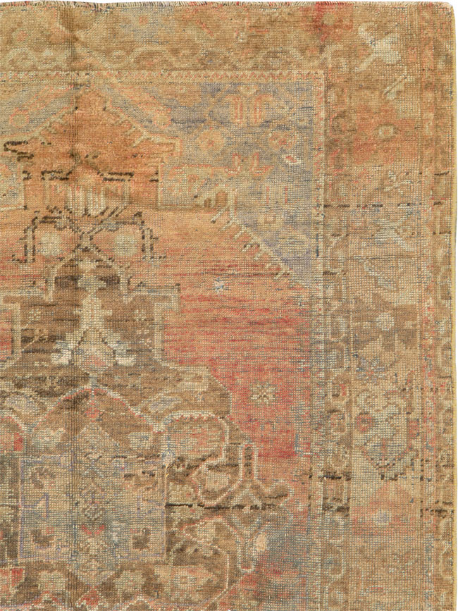 Antique Turkish Oushak Rug, No.12796 - Galerie Shabab