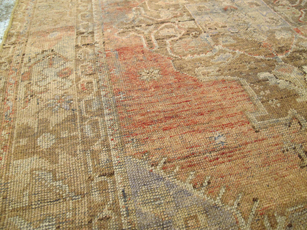 Antique Turkish Oushak Rug, No.12796 - Galerie Shabab