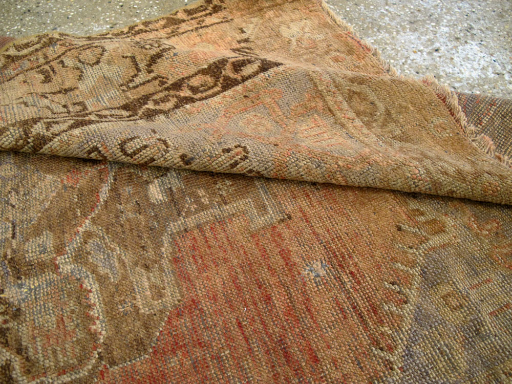 Antique Turkish Oushak Rug, No.12796 - Galerie Shabab