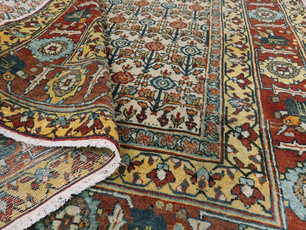 Antique Persian Tabriz Rug, No.12817 - Galerie Shabab