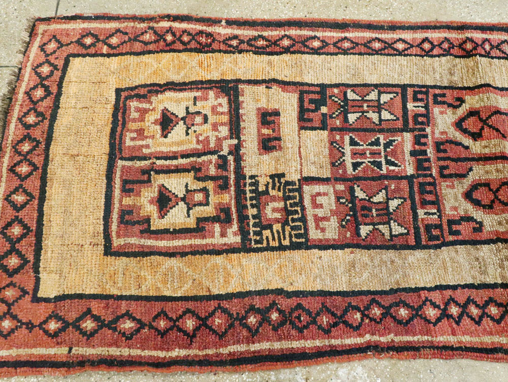 Antique Turkish Anatolian Runner, No.12833 - Galerie Shabab