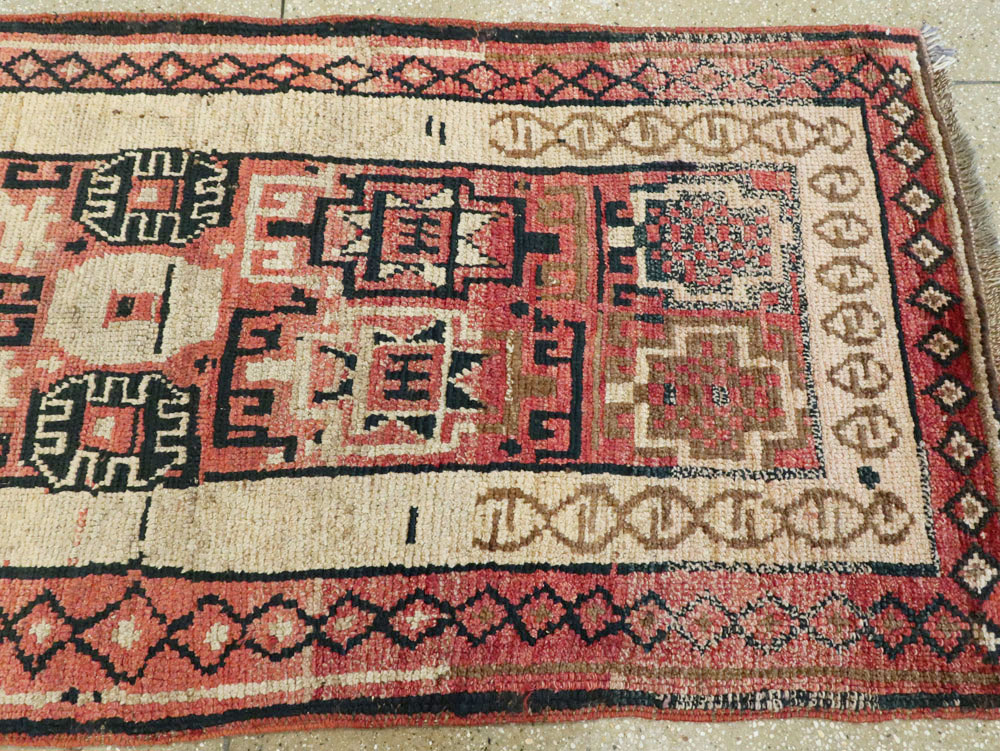 Antique Turkish Anatolian Runner, No.12833 - Galerie Shabab