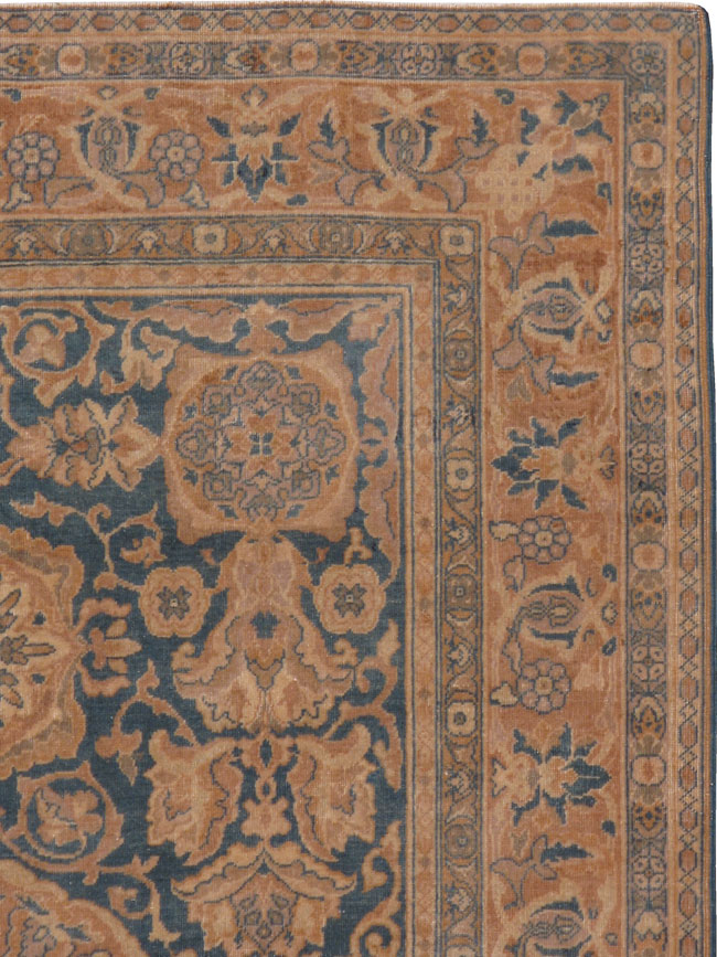 Antique Turkish Sivas Rug, No.12849 - Galerie Shabab