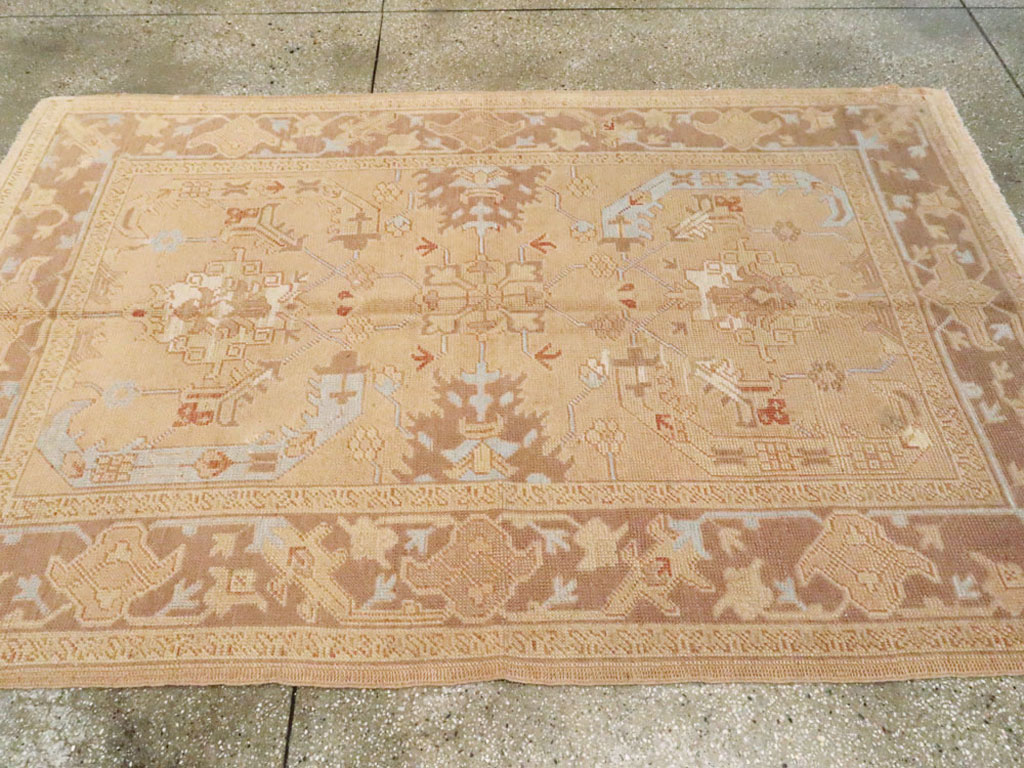 Antique Turkish Oushak Rug, No.12879 - Galerie Shabab