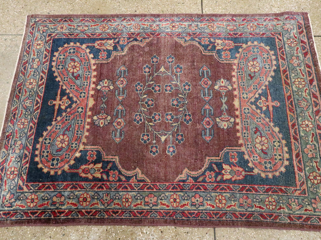 Antique Persian Mahal Rug, No.12911 - Galerie Shabab