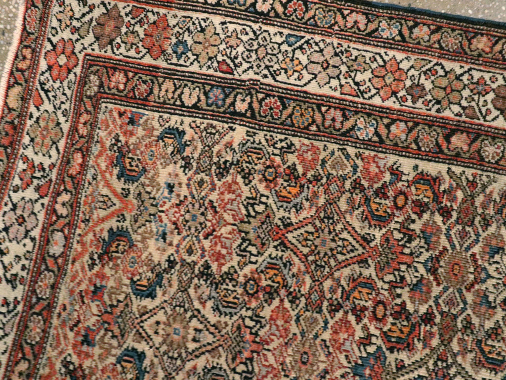 Antique Persian Fereghan Rug, No.12912 - Galerie Shabab