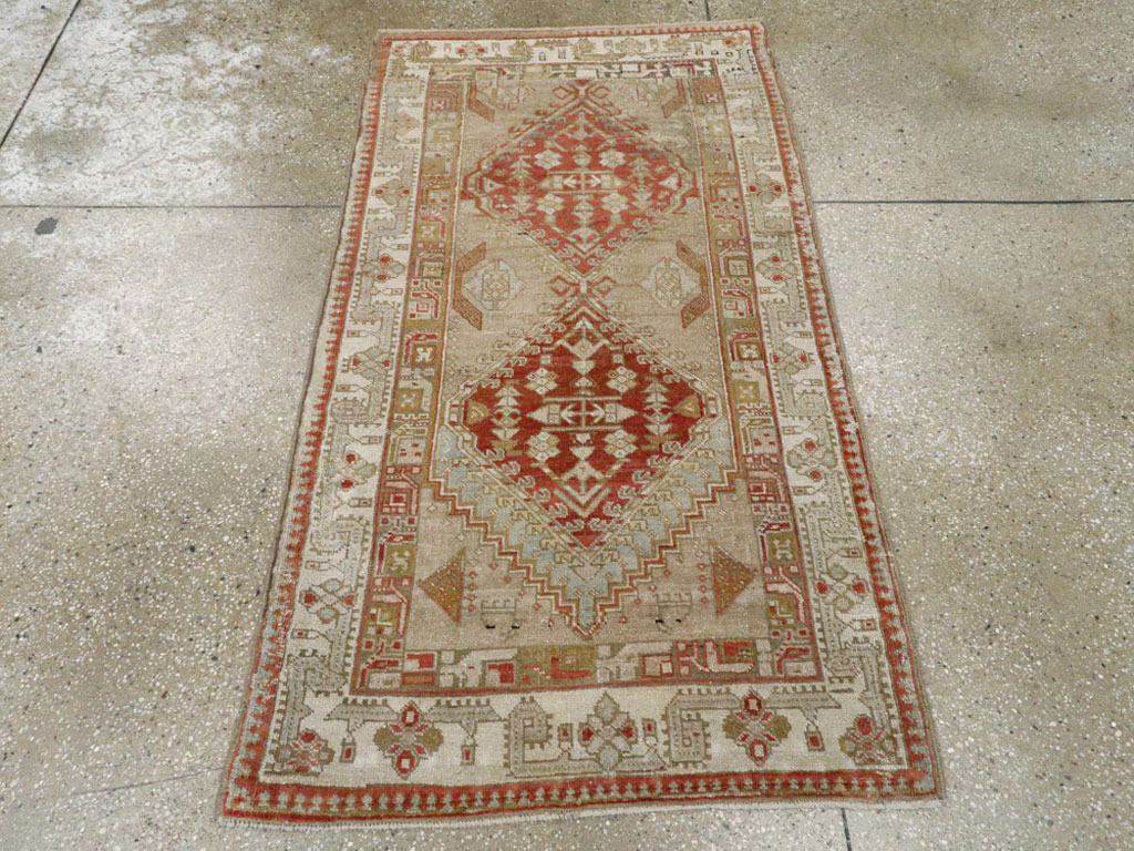 Vintage Persian Serab Throw Rug, No.12944 - Galerie Shabab