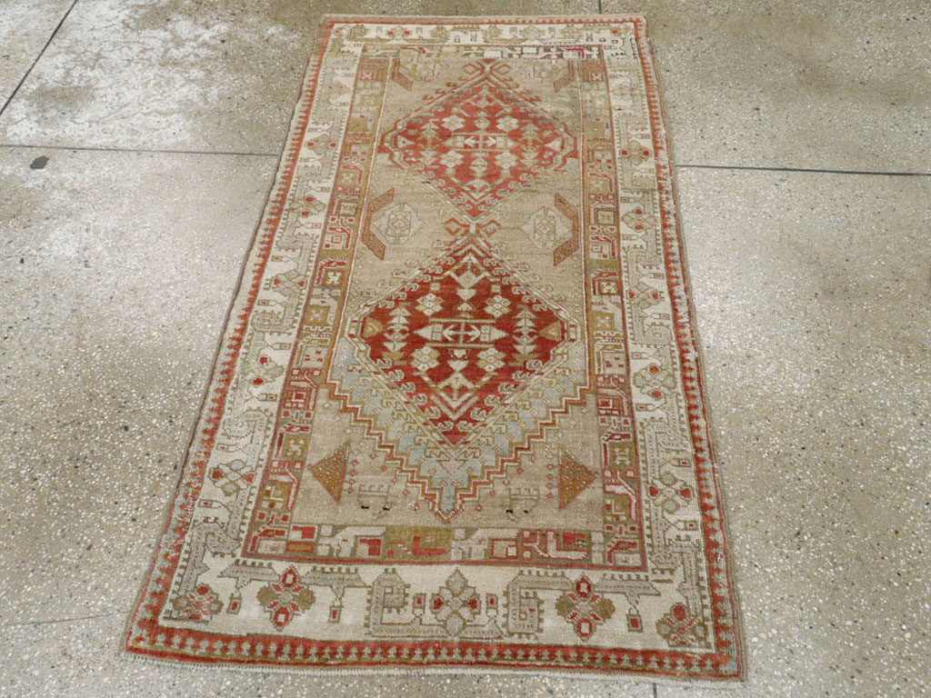 Vintage Persian Serab Throw Rug, No.12944 - Galerie Shabab