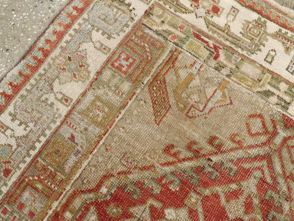 Vintage Persian Serab Throw Rug, No.12944 - Galerie Shabab