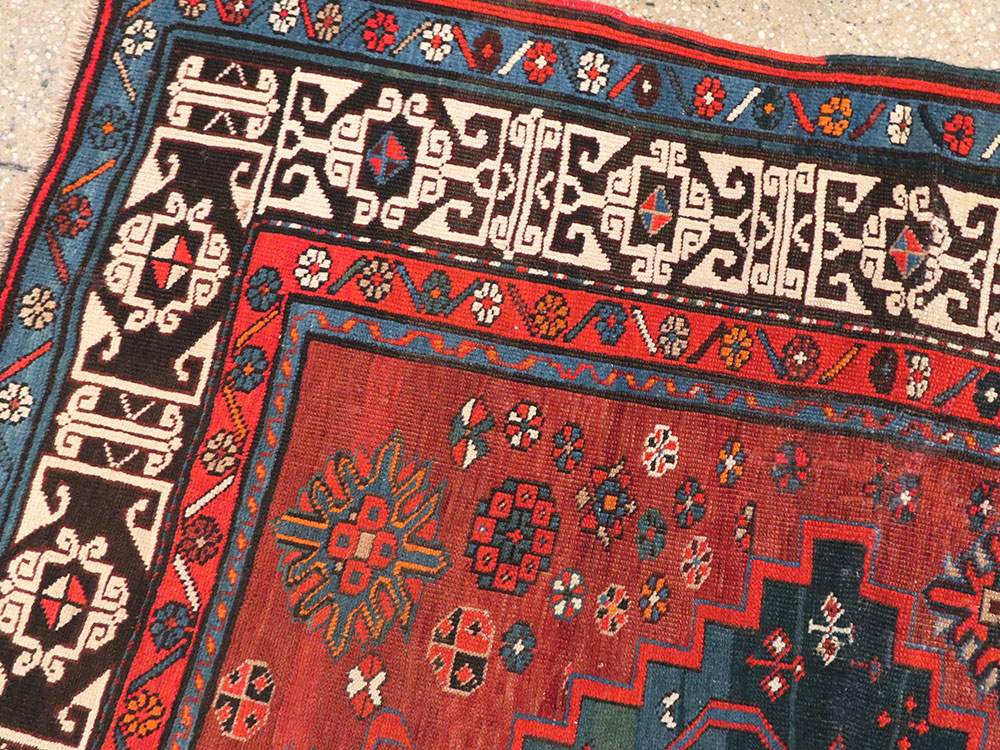 Antique Caucasian Shirvan Rug, No.12961 - Galerie Shabab